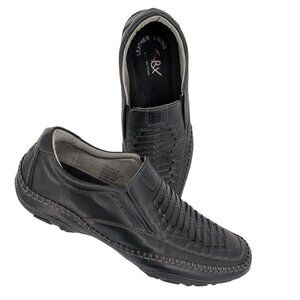 GBX Slip On Loafers Woven Moc Toe Leather Lined Black Comfort Vacation Casual 10